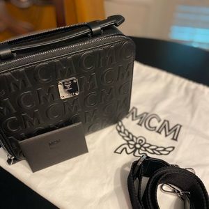 🖤 Black Leather MCM Crossbody 🖤